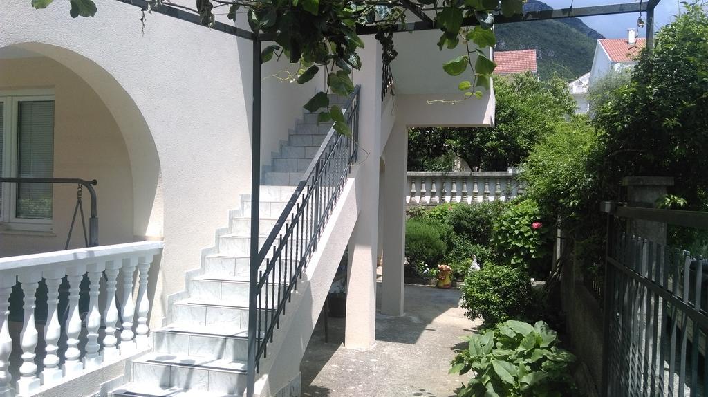 Apartment Ruzica Krstic Herceg Novi Exterior foto