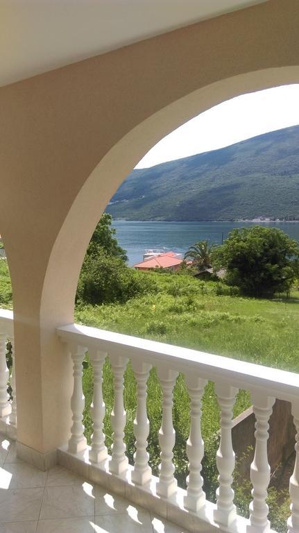 Apartment Ruzica Krstic Herceg Novi Exterior foto